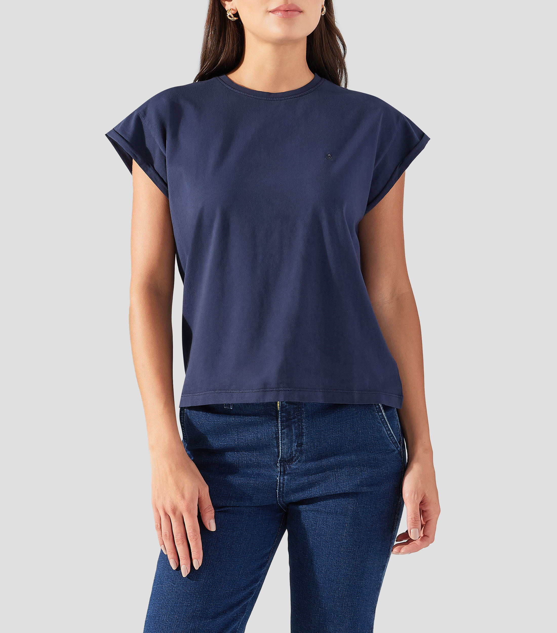 Playera cuello redondo manga corta lisa Mujer